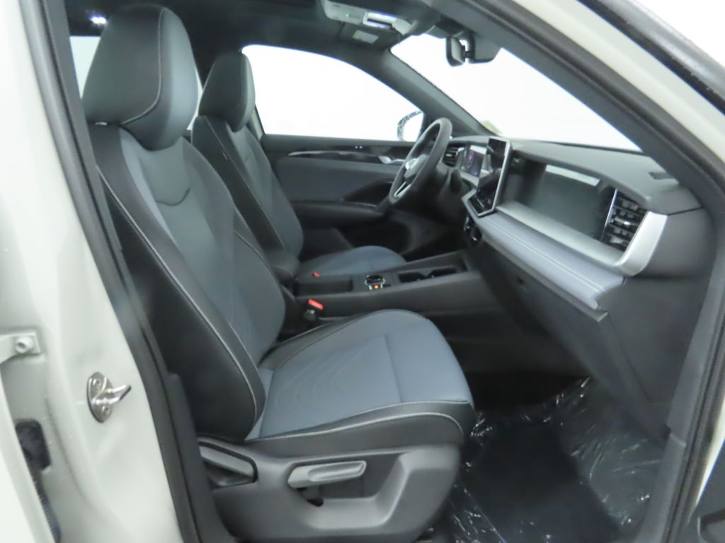 Thumbnail: 2026 Volkswagen Tiguan - 20