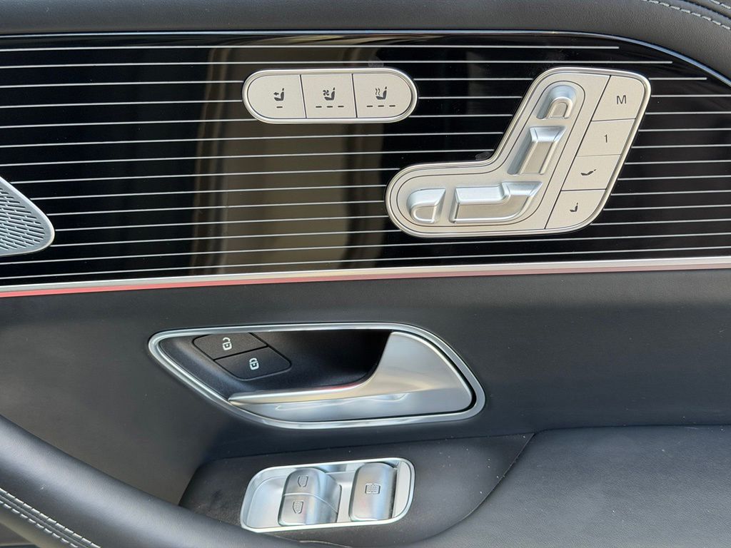 2021 Mercedes-Benz Maybach GLS 600 4MATIC
