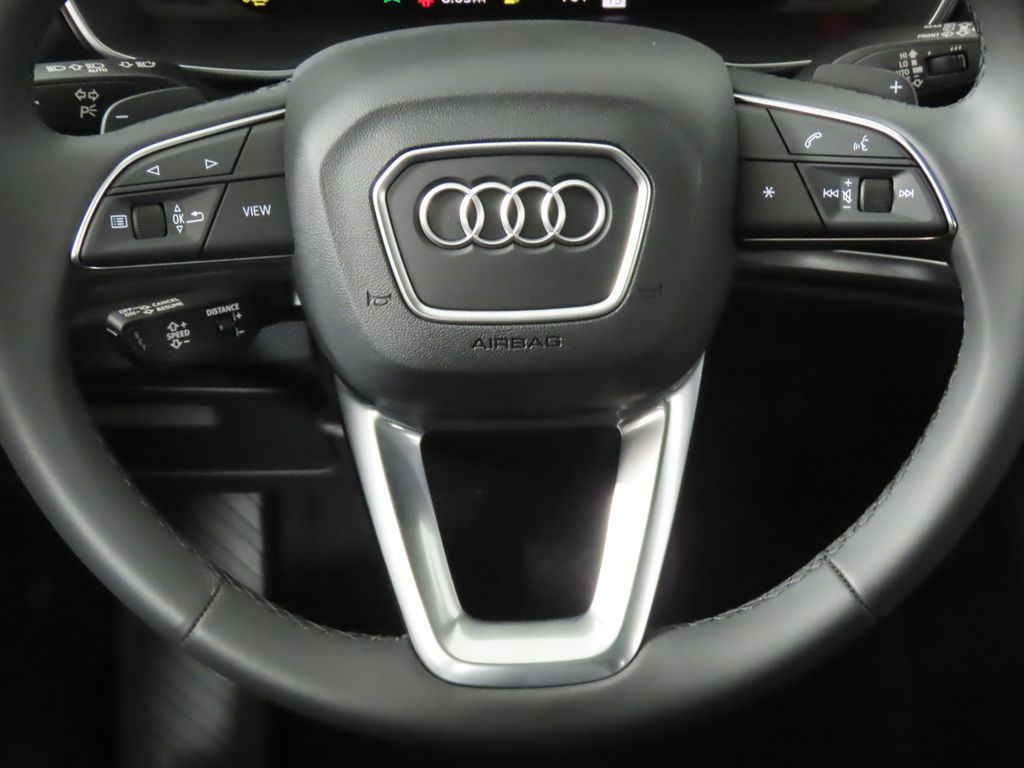 Thumbnail: 2025 Audi Q3 - 15