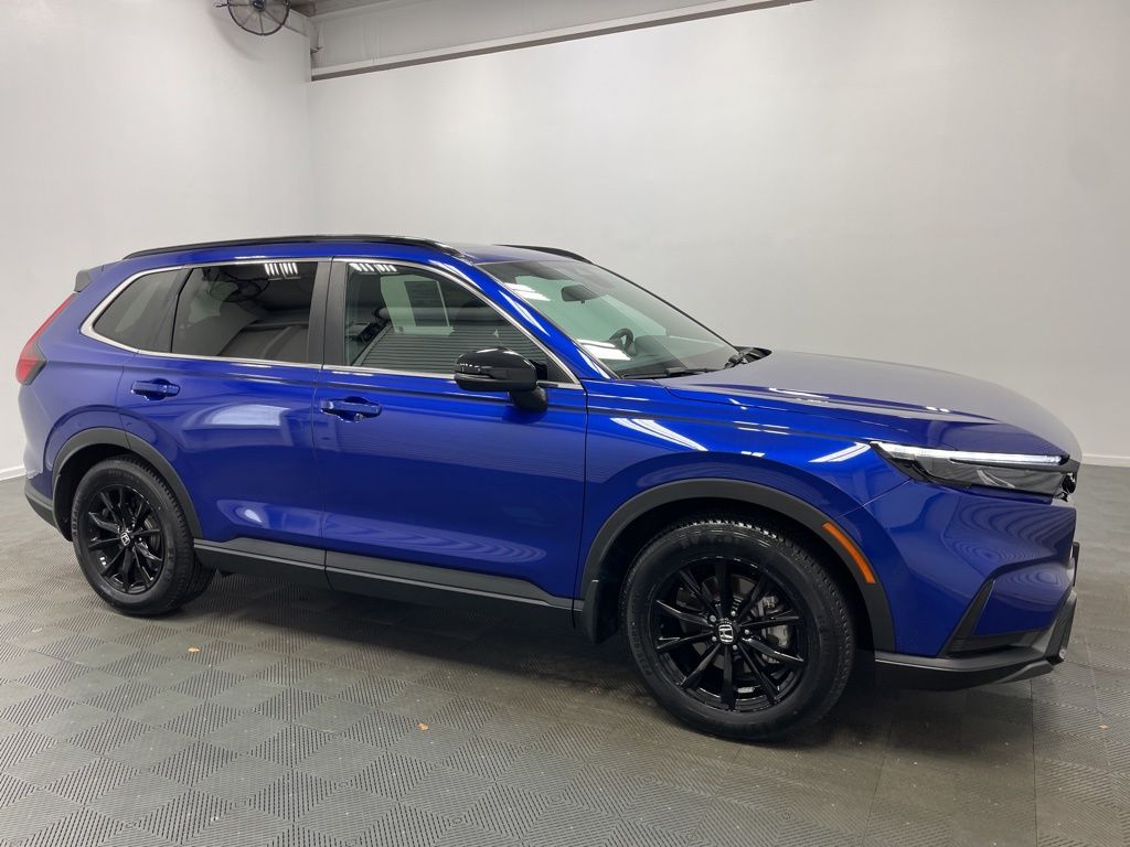 View vehicle photo 3