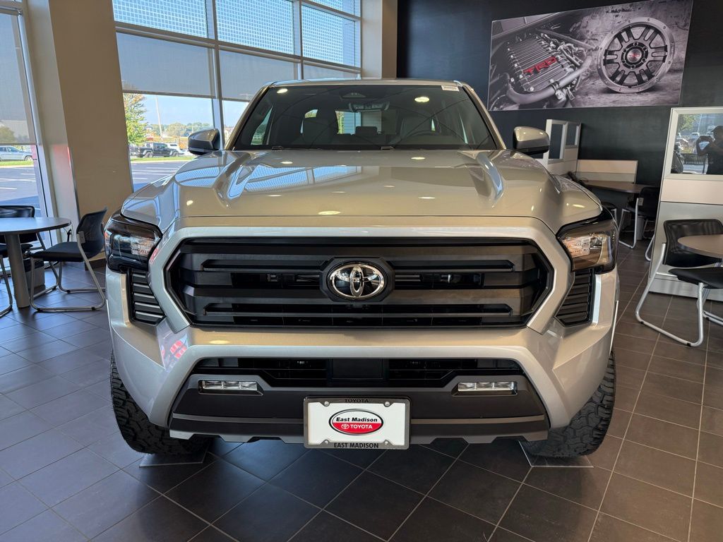 Thumbnail: 2025 Toyota Tacoma - 8