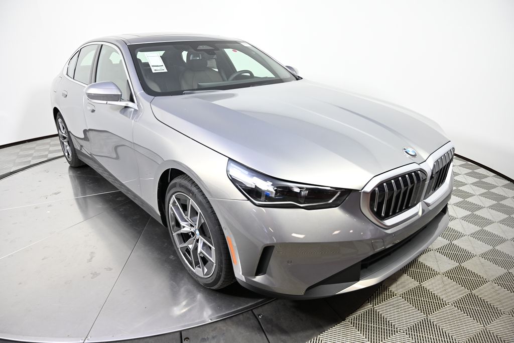 Thumbnail: 2026 BMW 5 Series - 7