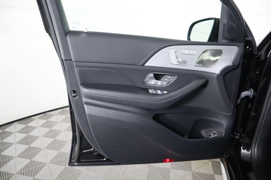 2023 Mercedes-Benz GLE 63 AMG 25