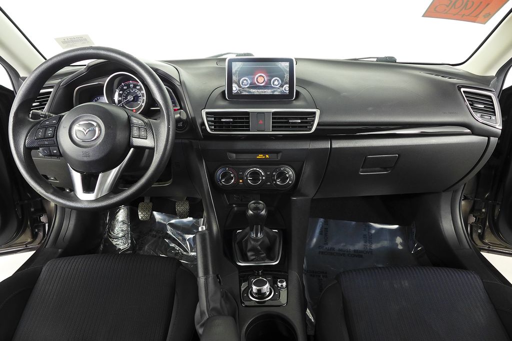 Thumbnail: 2016 Mazda Mazda3 - 23