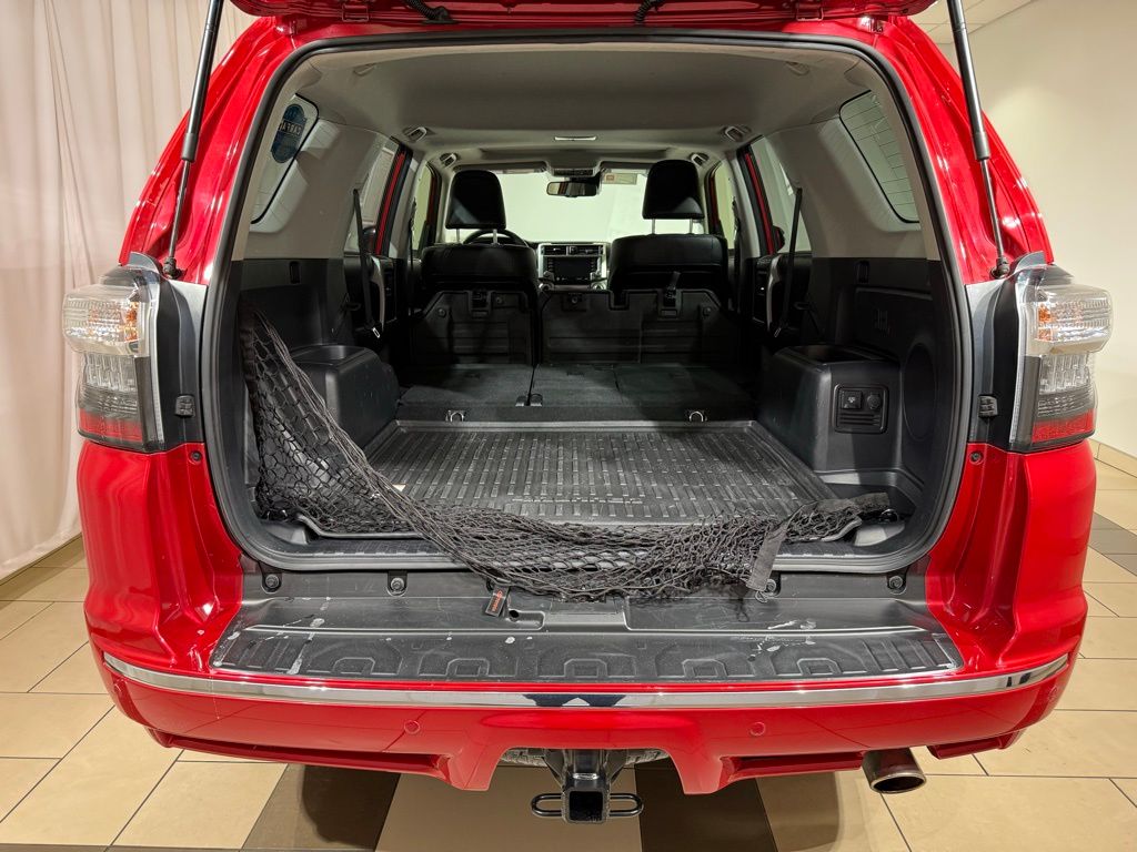 Thumbnail: 2022 Toyota 4Runner - 12