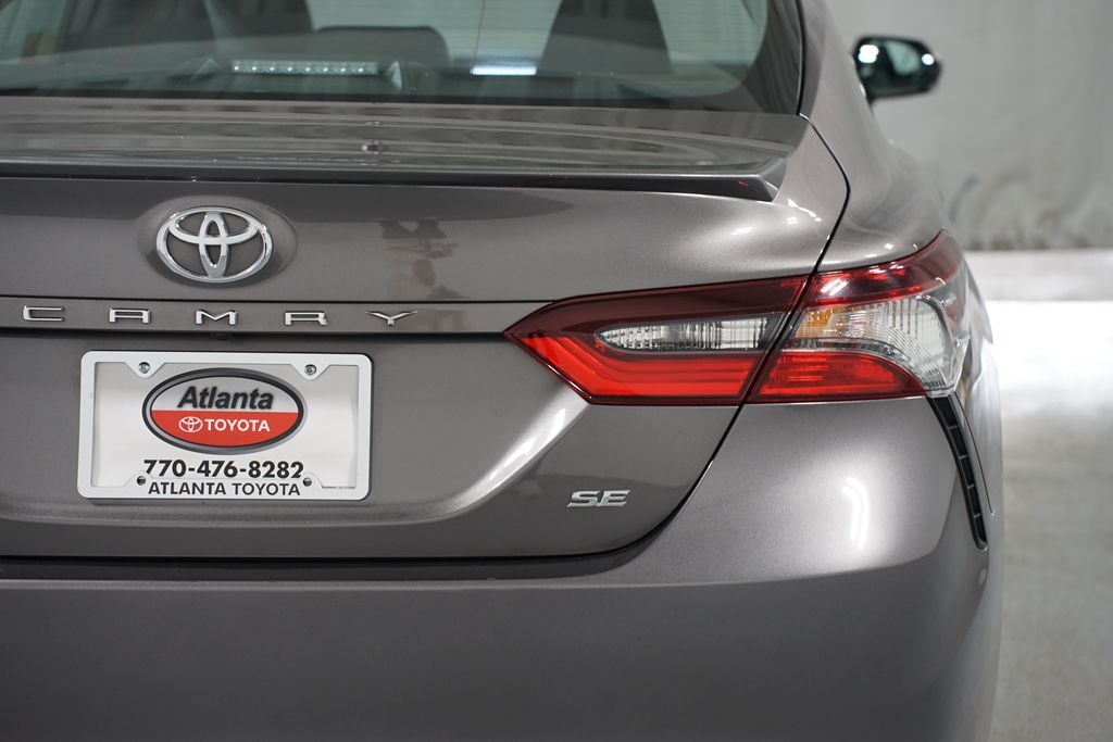 Thumbnail: 2024 Toyota Camry - 10