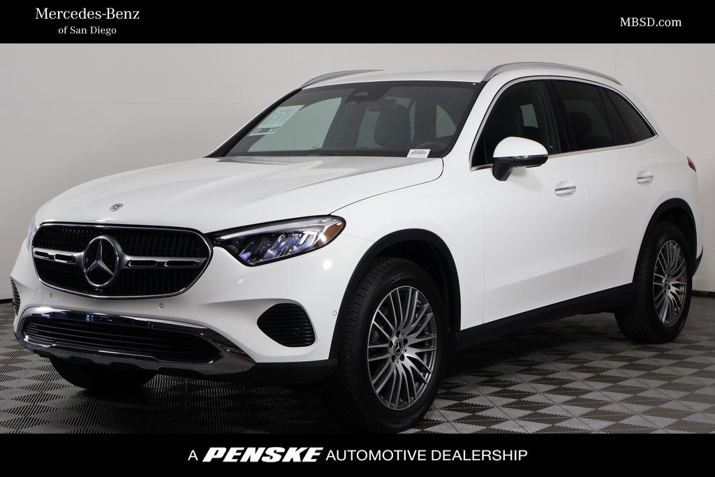 Polar White 2026 Mercedes-Benz GLC SUV / Crossover Rear-Wheel Drive 9-Speed Automatic