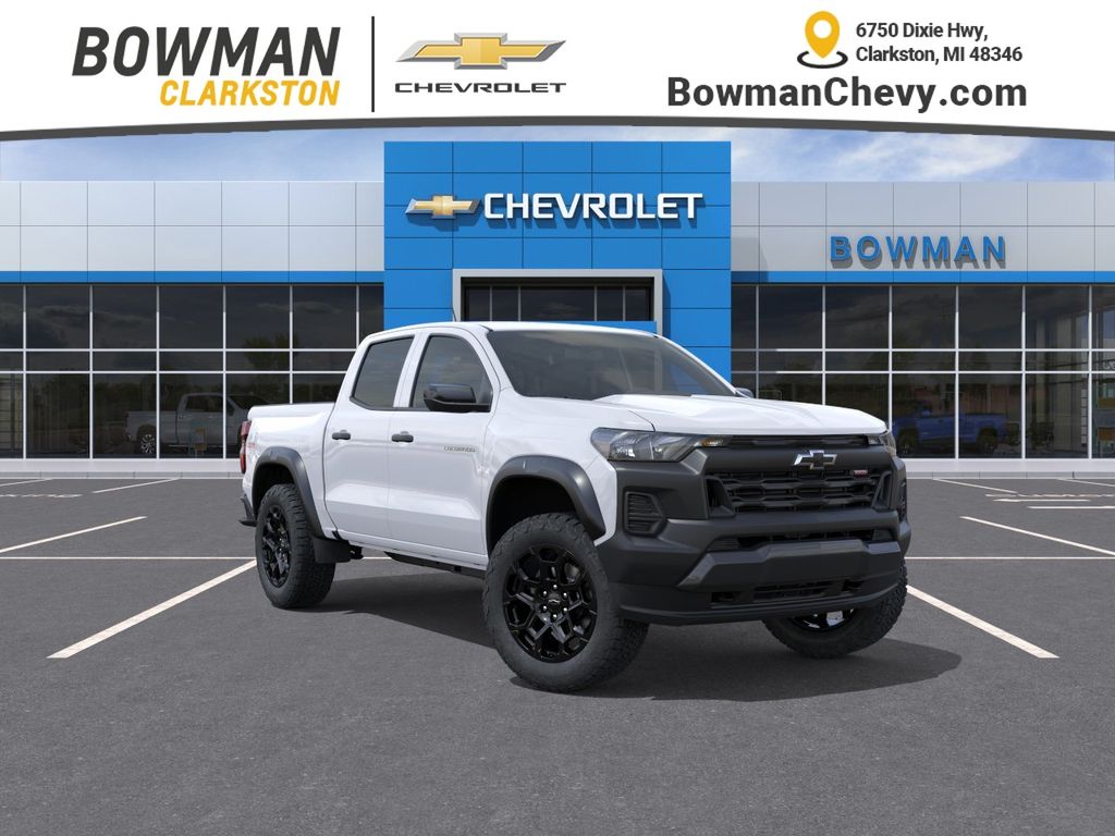 Summit White 2026 Chevrolet Colorado Pickup Truck Four-Wheel Drive 8-Speed Automatic