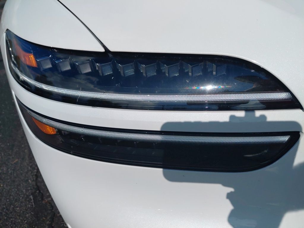 Thumbnail: 2026 Genesis GV70 - 13