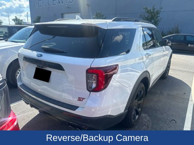 2024 Ford Explorer ST