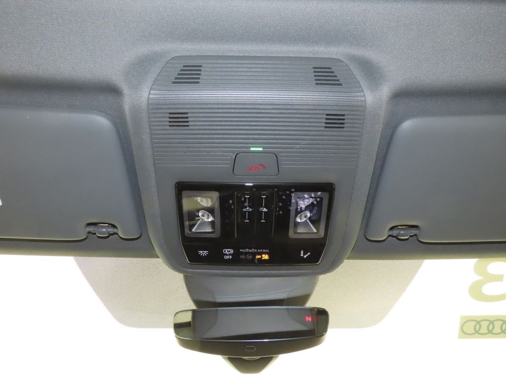 Thumbnail: 2023 Audi Q4 e-tron - 24