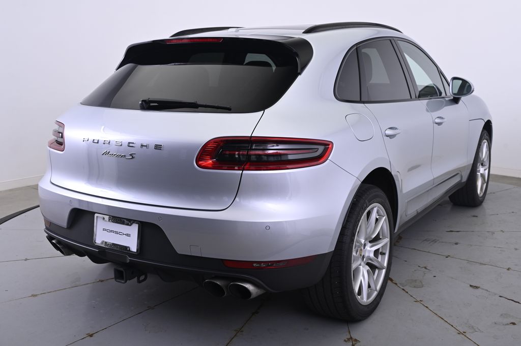 Thumbnail: 2018 Porsche Macan - 7
