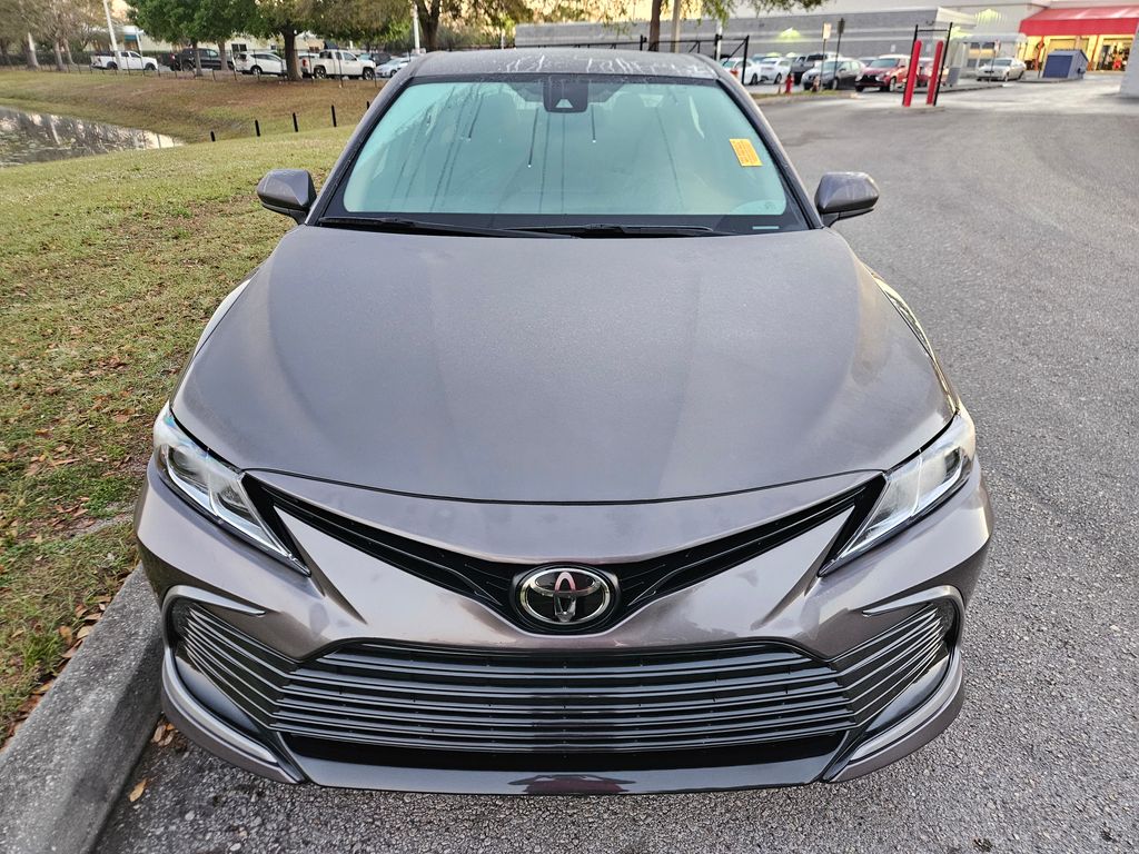 2024 Toyota Camry LE 8