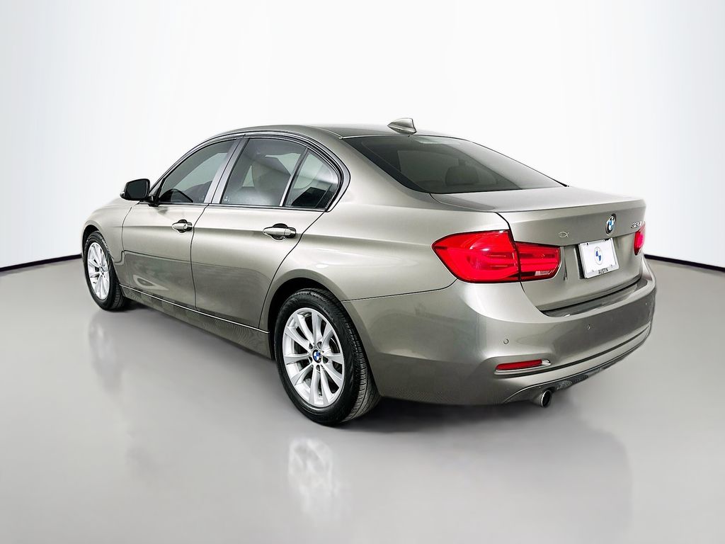 Thumbnail: 2016 BMW 3 Series - 7