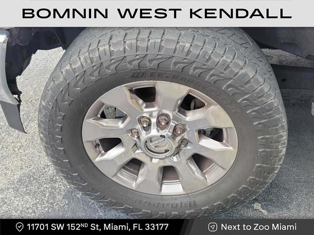 2018 Ford F-250SD XLT photo