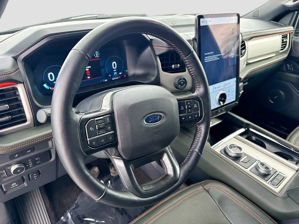 2022 Ford Expedition Timberline - 8