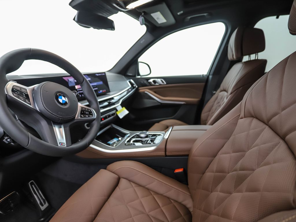 Thumbnail: 2026 BMW X5 - 11