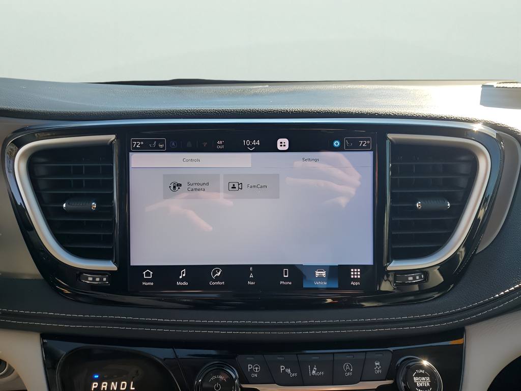 Used Car 2023 Chrysler Pacifica  Touring L For Sale Under $40,000 In Austin, Texas