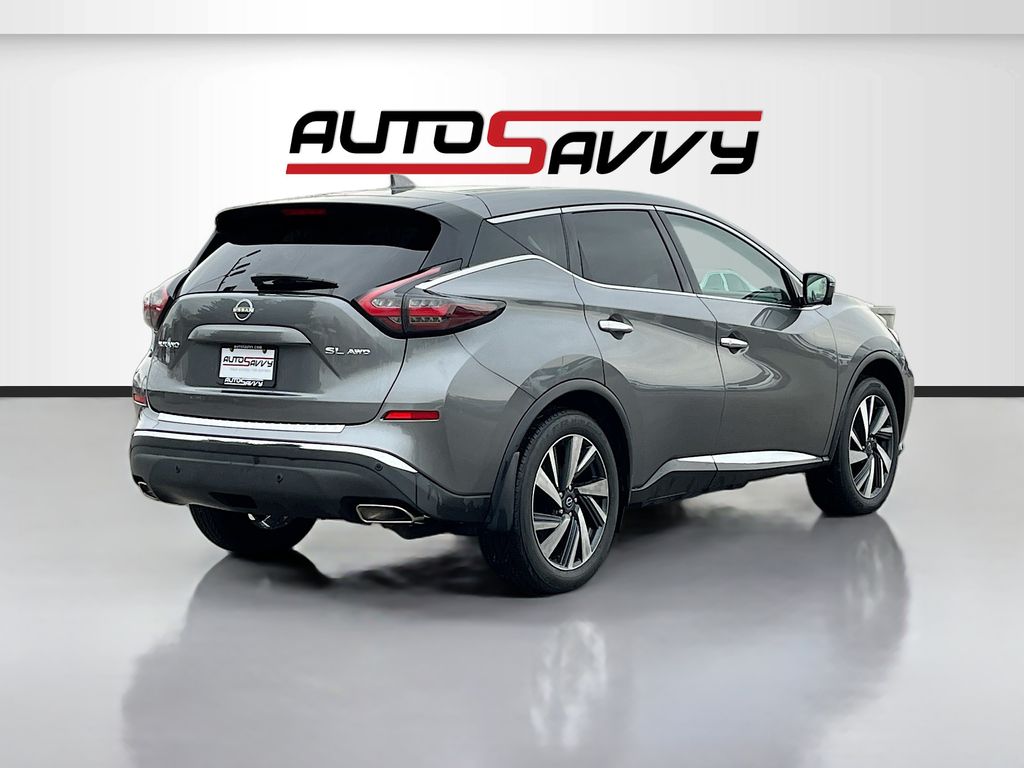 Used 2023 Gray Nissan SL image 7