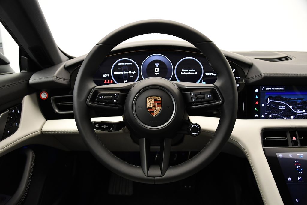 Thumbnail: 2025 Porsche Taycan - 22