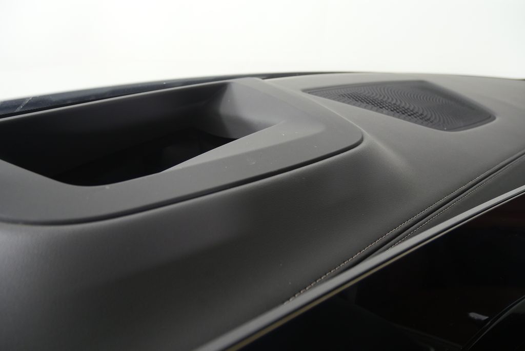 Thumbnail: 2026 BMW X5 - 19