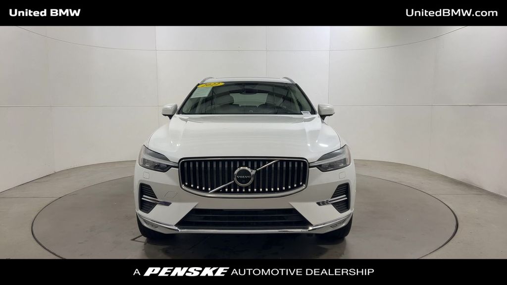 2022 Volvo XC60 B6 Inscription 3