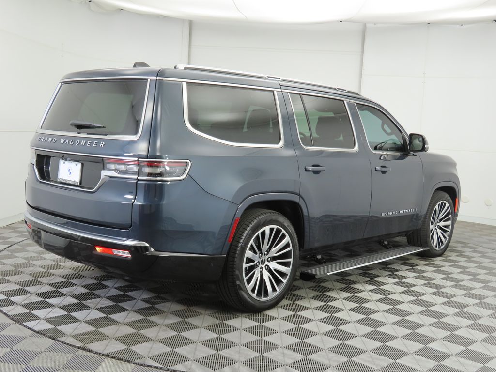 Thumbnail: 2025 Jeep Grand Wagoneer - 5