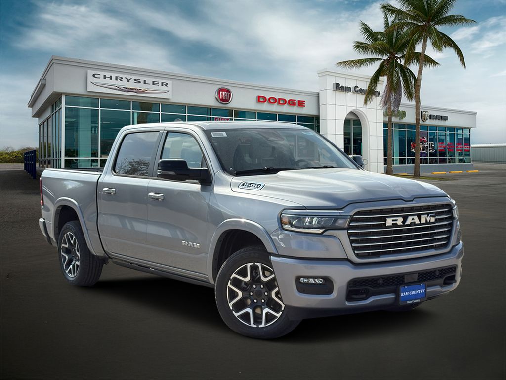 2026 RAM 1500 Laramie Crew Cab 4WD