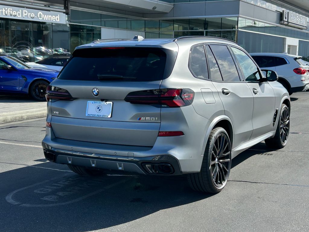 2025 BMW X5 M60i 5