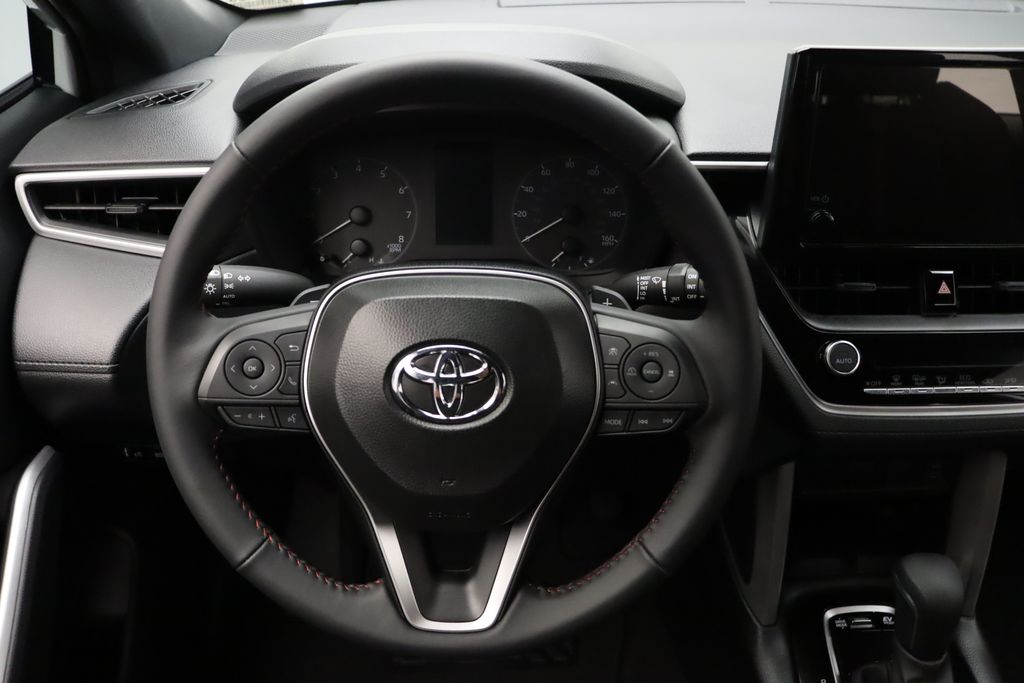 Thumbnail: 2025 Toyota Corolla Cross - 23