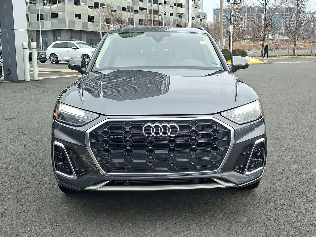 Thumbnail: 2023 Audi Q5 - 2