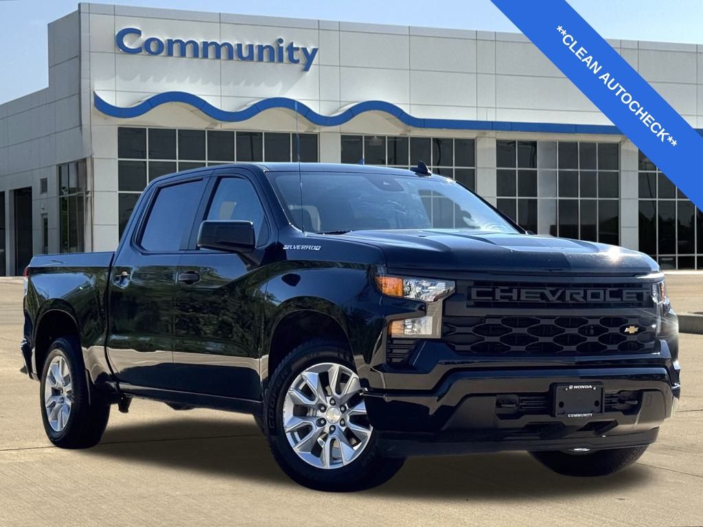 2023 Chevrolet Silverado 1500 Custom - 0