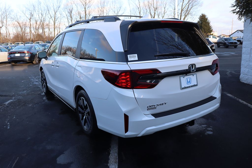 2025 Honda Odyssey EX-L 3