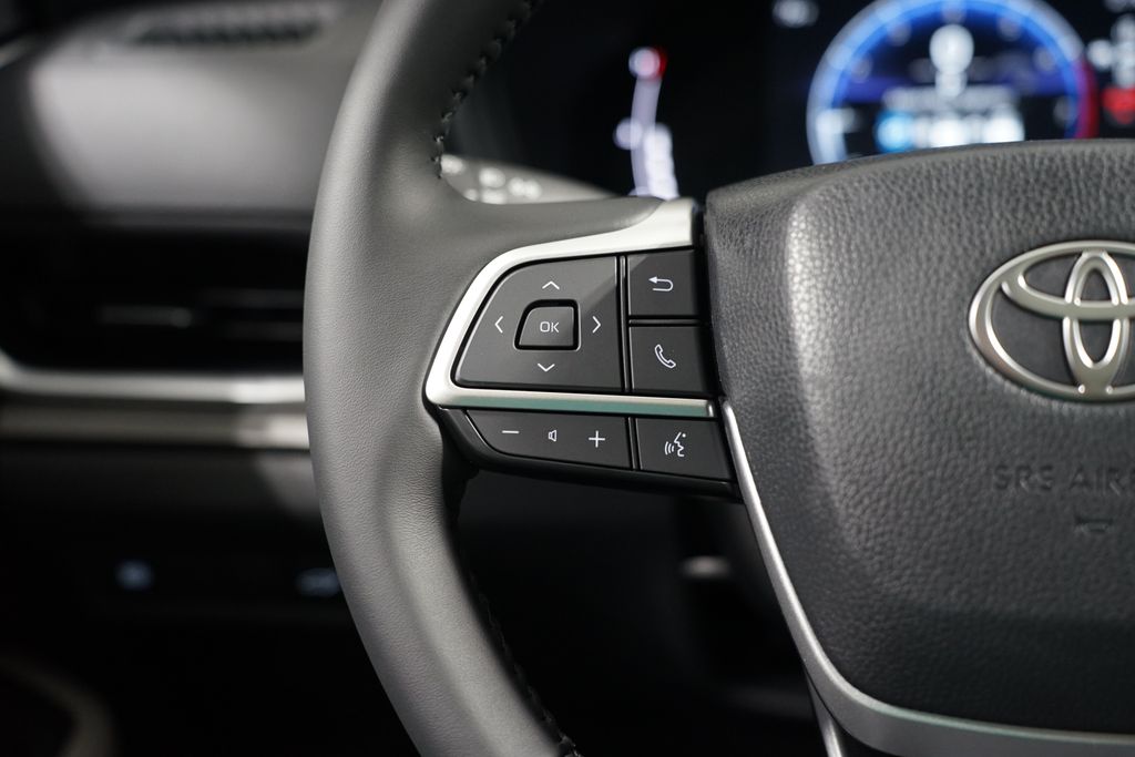 2025 Toyota Grand Highlander XLE 14