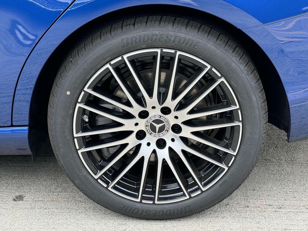 2024 Mercedes-Benz C-Class C 300 7
