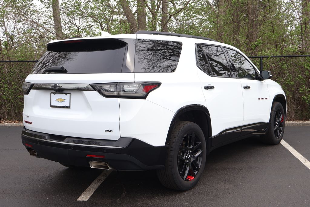 Thumbnail: 2020 Chevrolet Traverse - 9