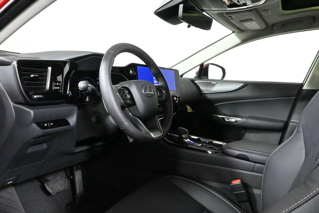 2025 Lexus NX 350 Luxury 15