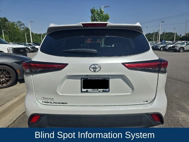2023 Toyota Highlander LE