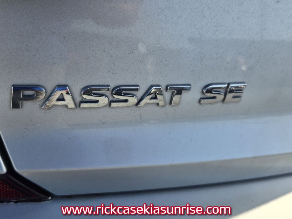 2018 Volkswagen Passat - $11,990
