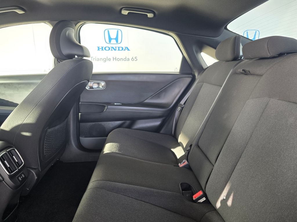 Thumbnail: 2023 Hyundai Ioniq 6 - 15