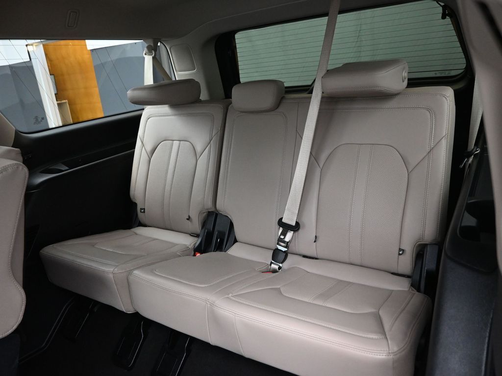 2024 Ford Expedition Limited MAX
