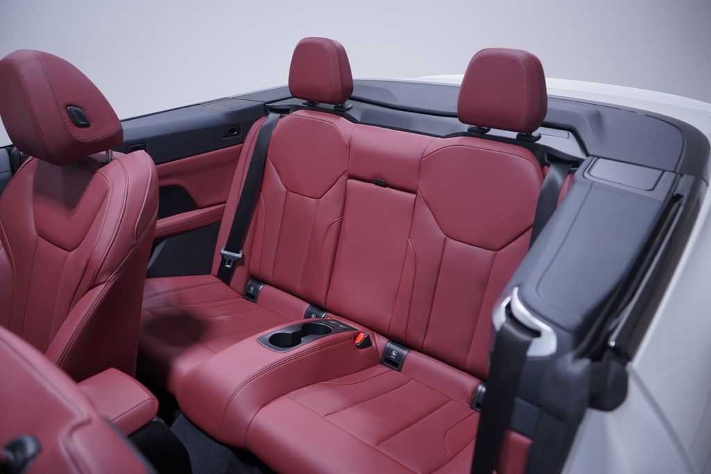 Thumbnail: 2025 BMW 4 Series - 12