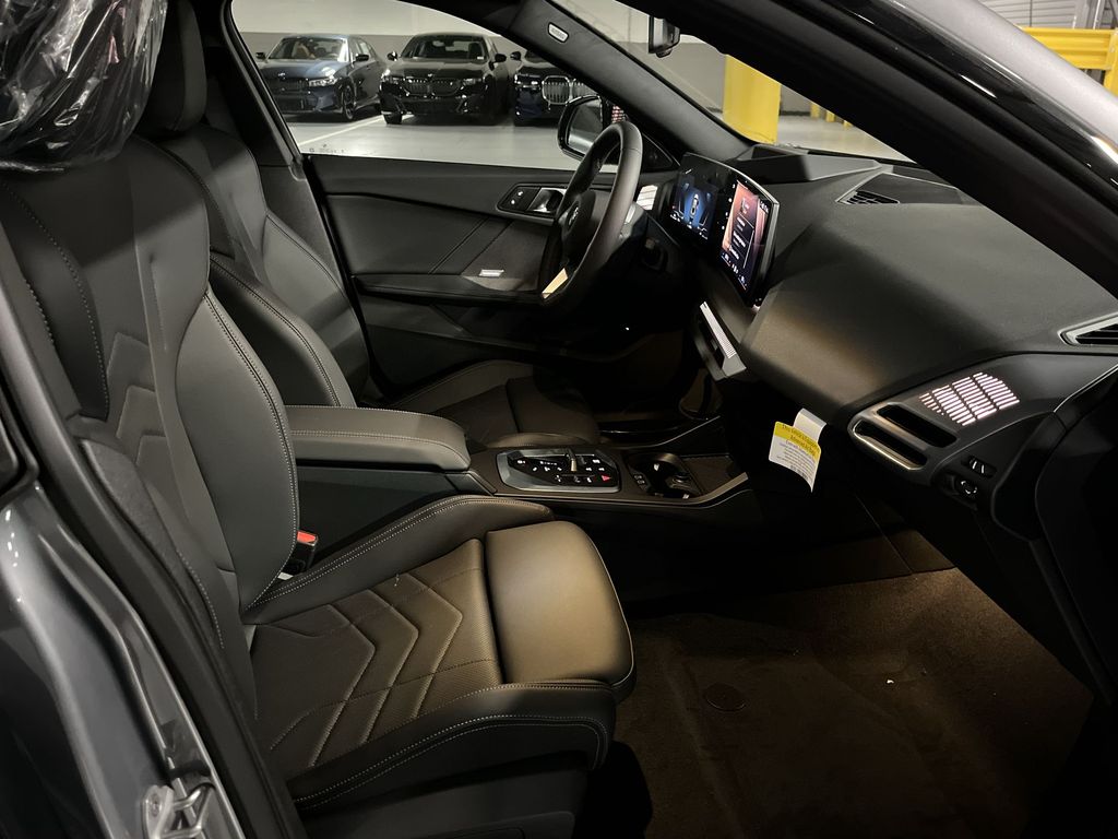 Thumbnail: 2026 BMW 2 Series - 24