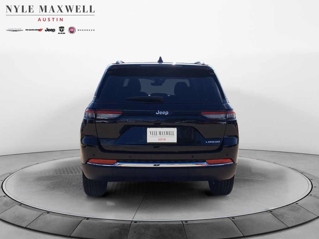 New Car 2025 Jeep Grand Cherokee  Laredo For Sale Under $35,000 In Austin, Texas