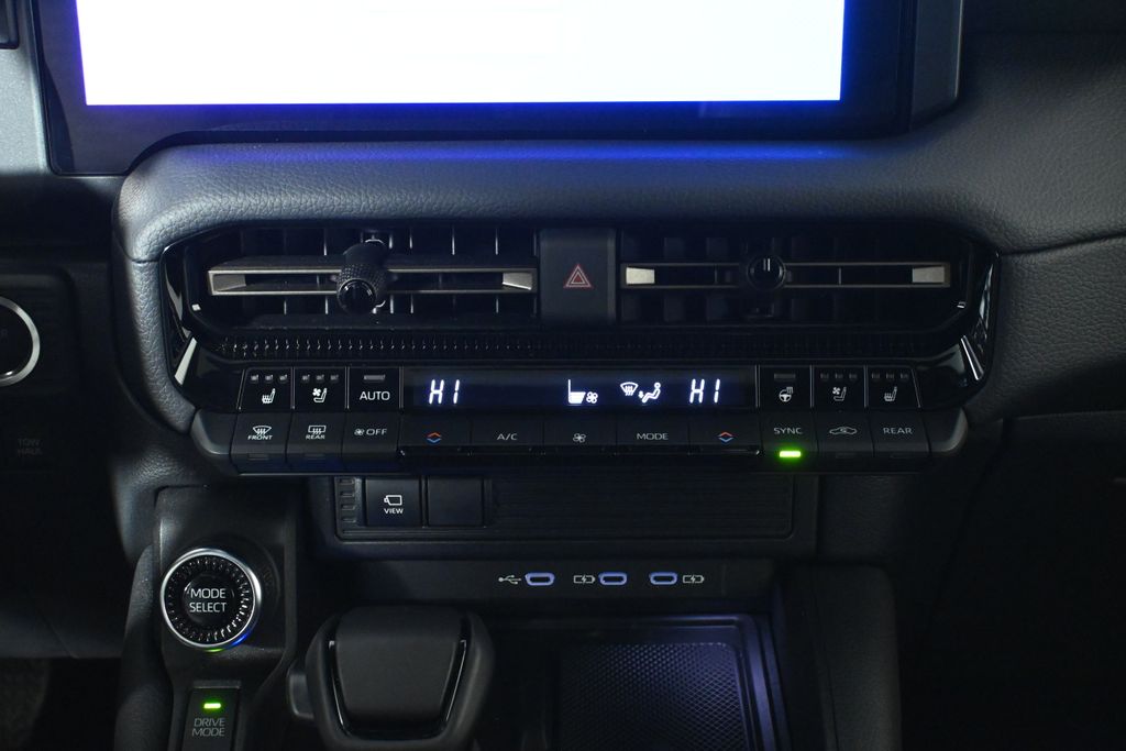 Thumbnail: 2025 Toyota Land Cruiser - 24