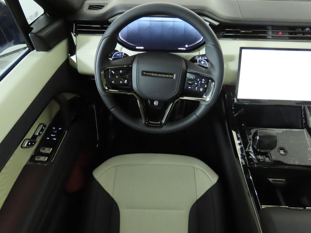 2025 Land Rover Range Rover Sport  10