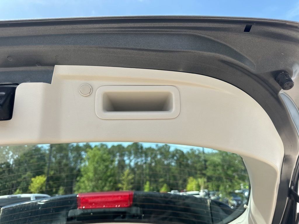 2024 Gun Metallic Nissan LEAF S FWD Hatchback