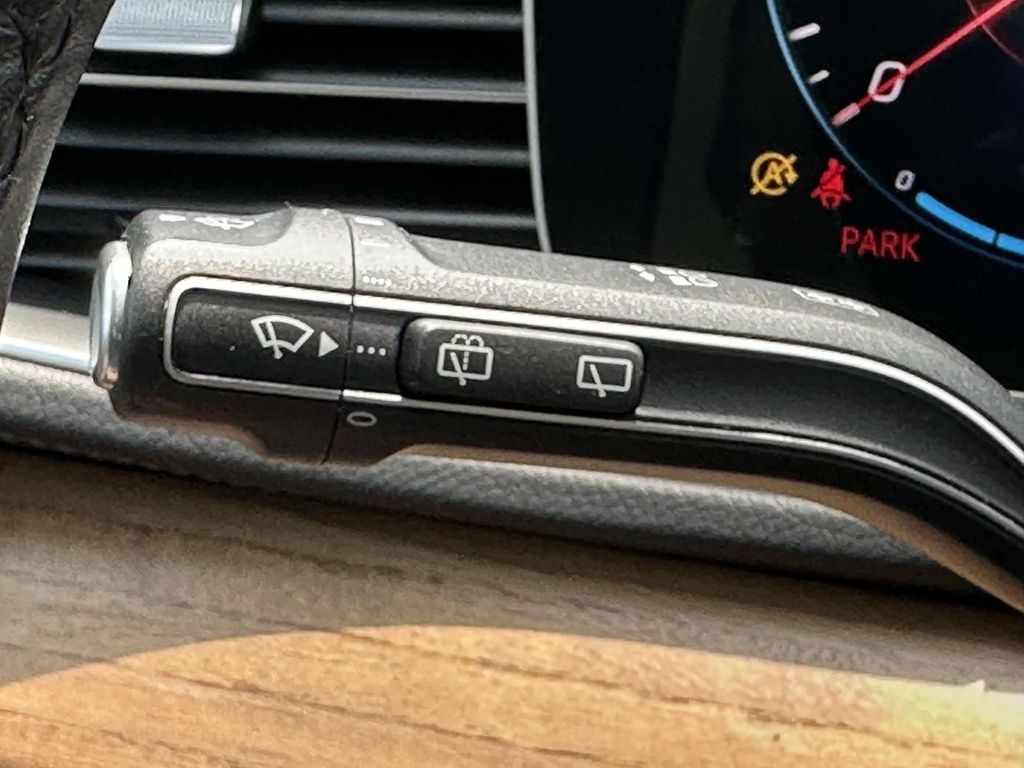 2022 Mercedes-Benz GLS 450 4MATIC 15