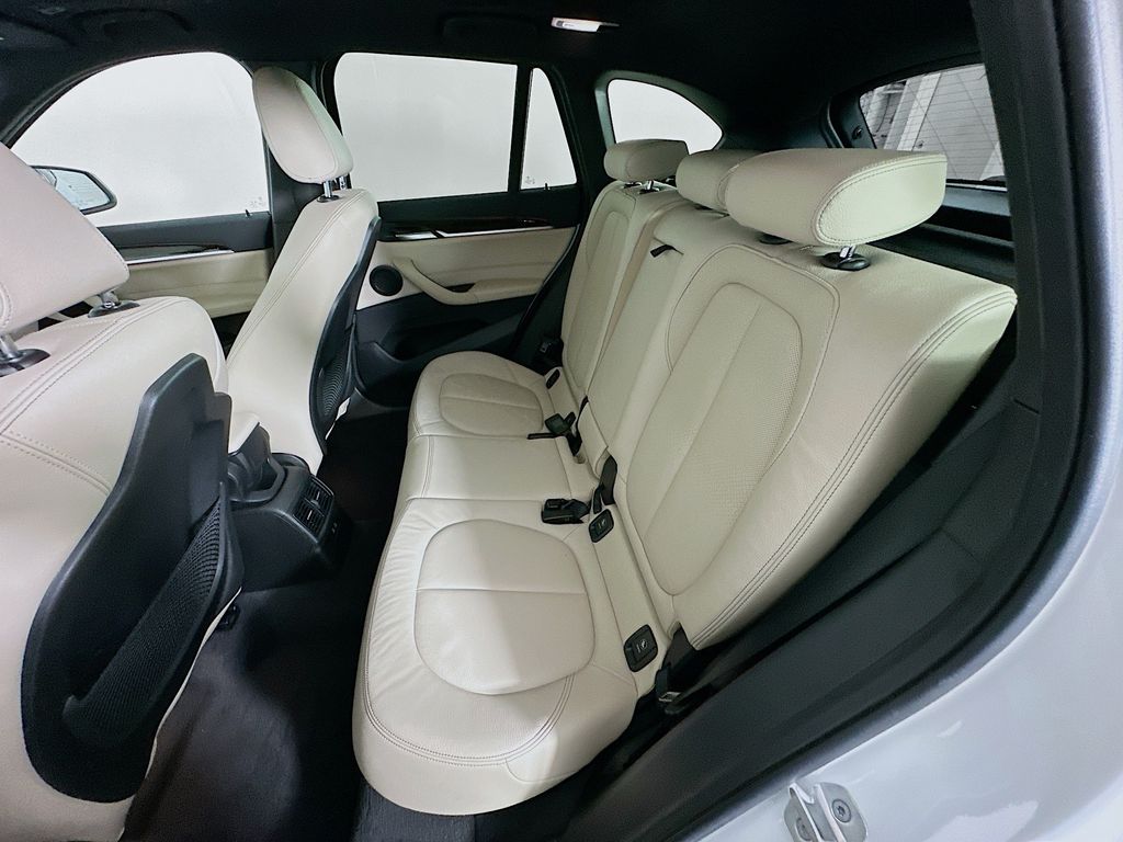 Thumbnail: 2021 BMW X1 - 25