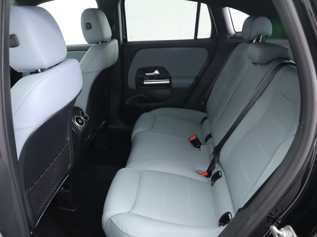 Thumbnail: 2026 Mercedes-Benz GLA - 22